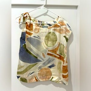 Maeve S/S Women’s Top size S. Pastel/ modern print